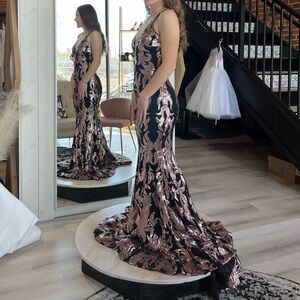 Jovani prom dress, black and pink! Originally $750